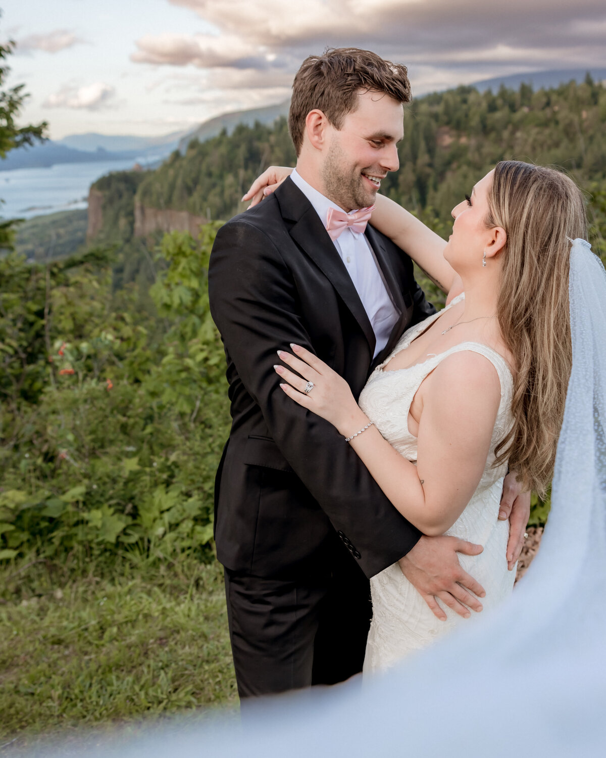 Portland-Oregon-Wedding-Photographer.jpg