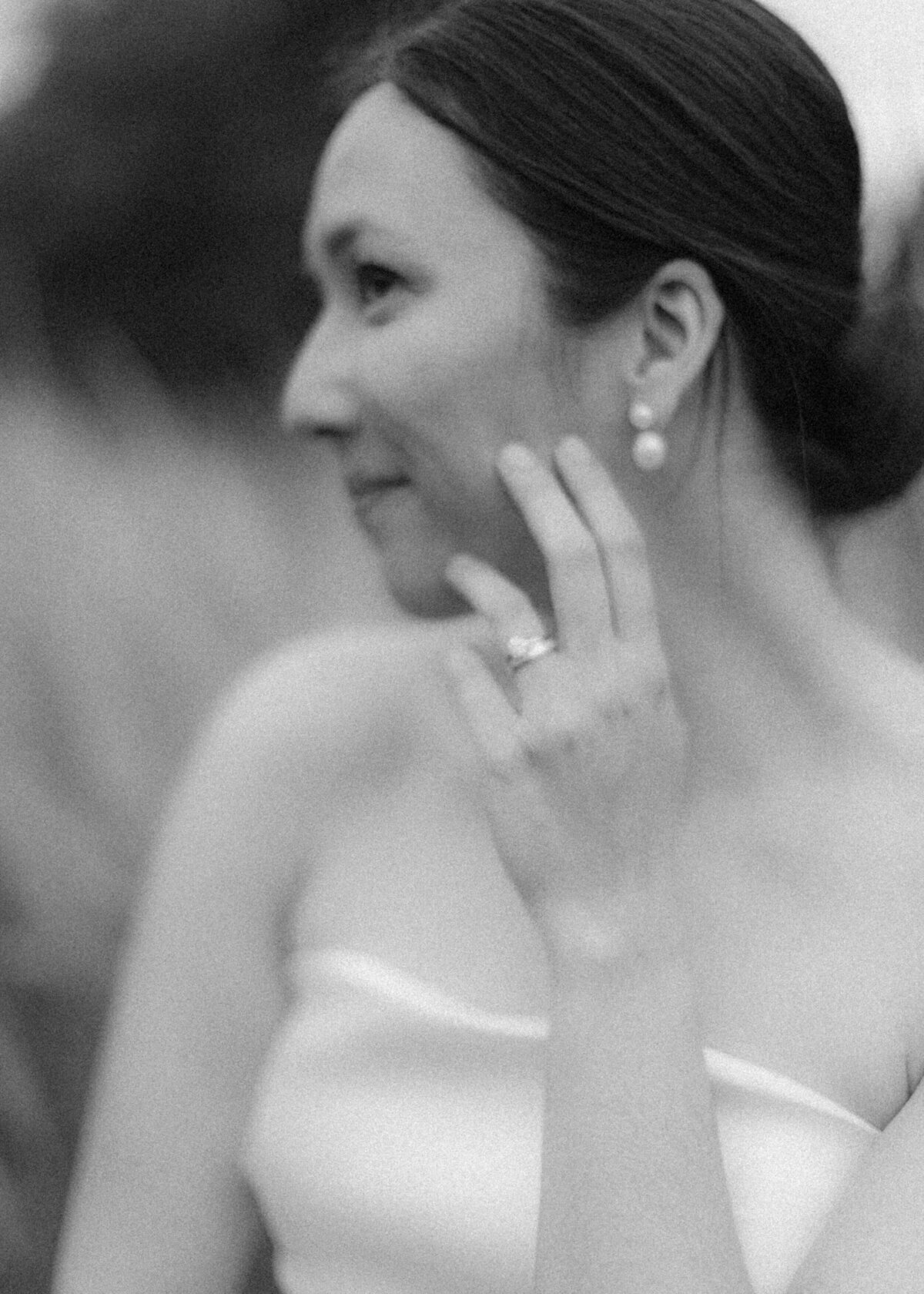 Anna-Vish-Wedding-Kew-Gardens-Chloe-Lowe-Photography-674