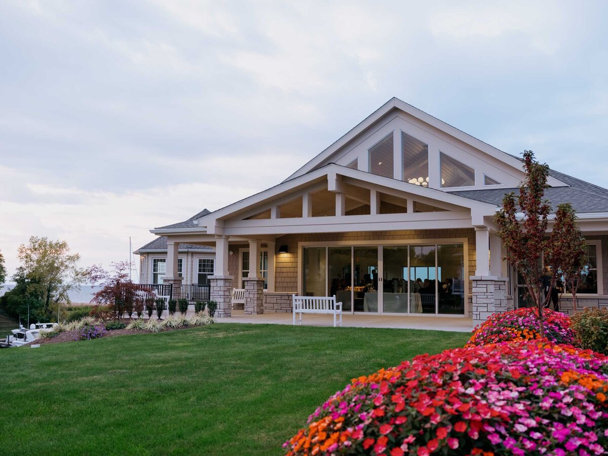 Lakefront views from Shoreby Club wedding