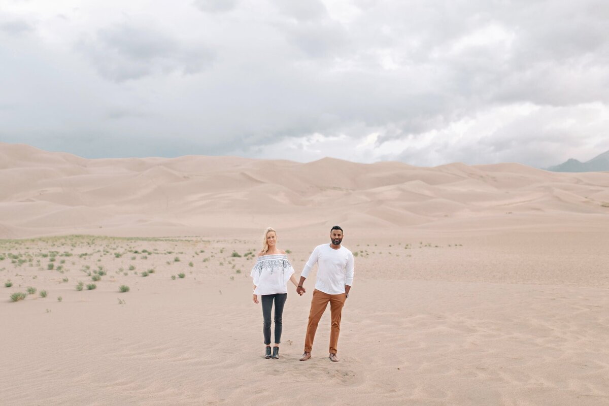 sanddunes_colorado_engagement_photo26