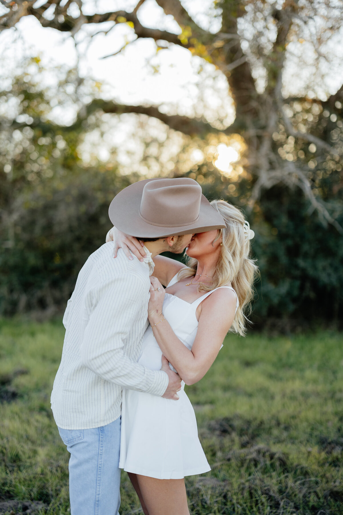 MIAHAVELKAPHOTO-E&O.Proposal-052