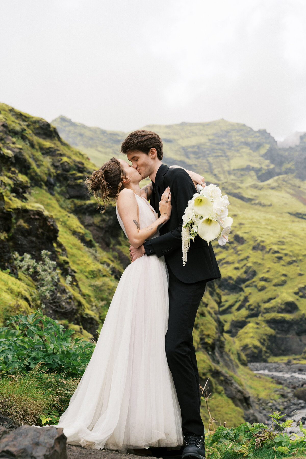 iceland-elopement-photographer-3