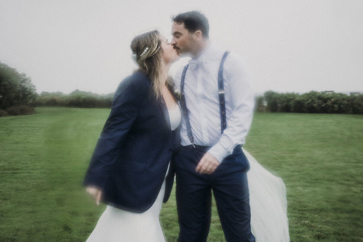 Mira Park Photography NY based wedding photographer Wedding portrait at private estate in Great South Bay, Long Island NY