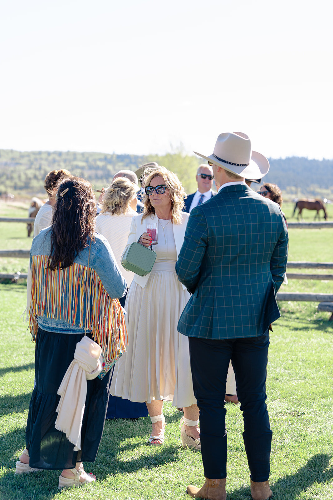 Diamond-cross-ranch-wedding-J-NFoxtails-photography-129