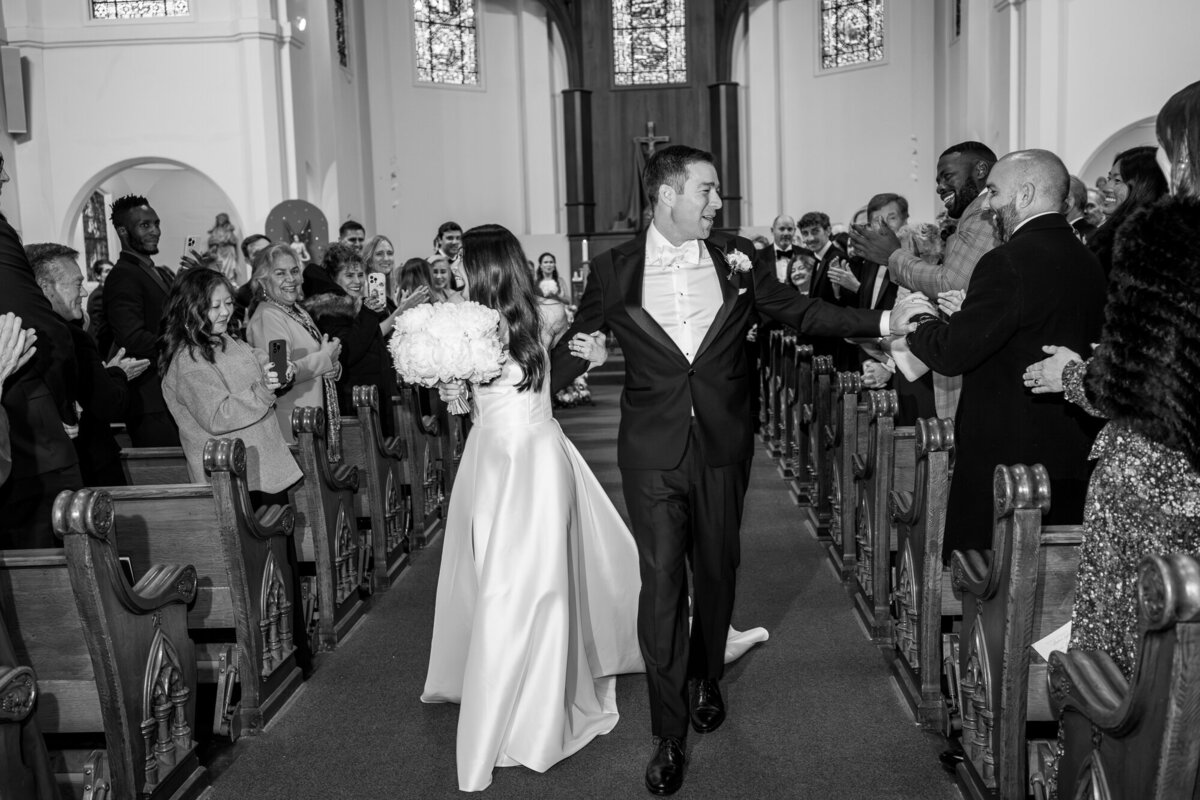 san francisco-flood-mansion-wedding-photography-catholic-wedding-classic-blackandwhite-churchwedding-wedding-thedejaureguis-040