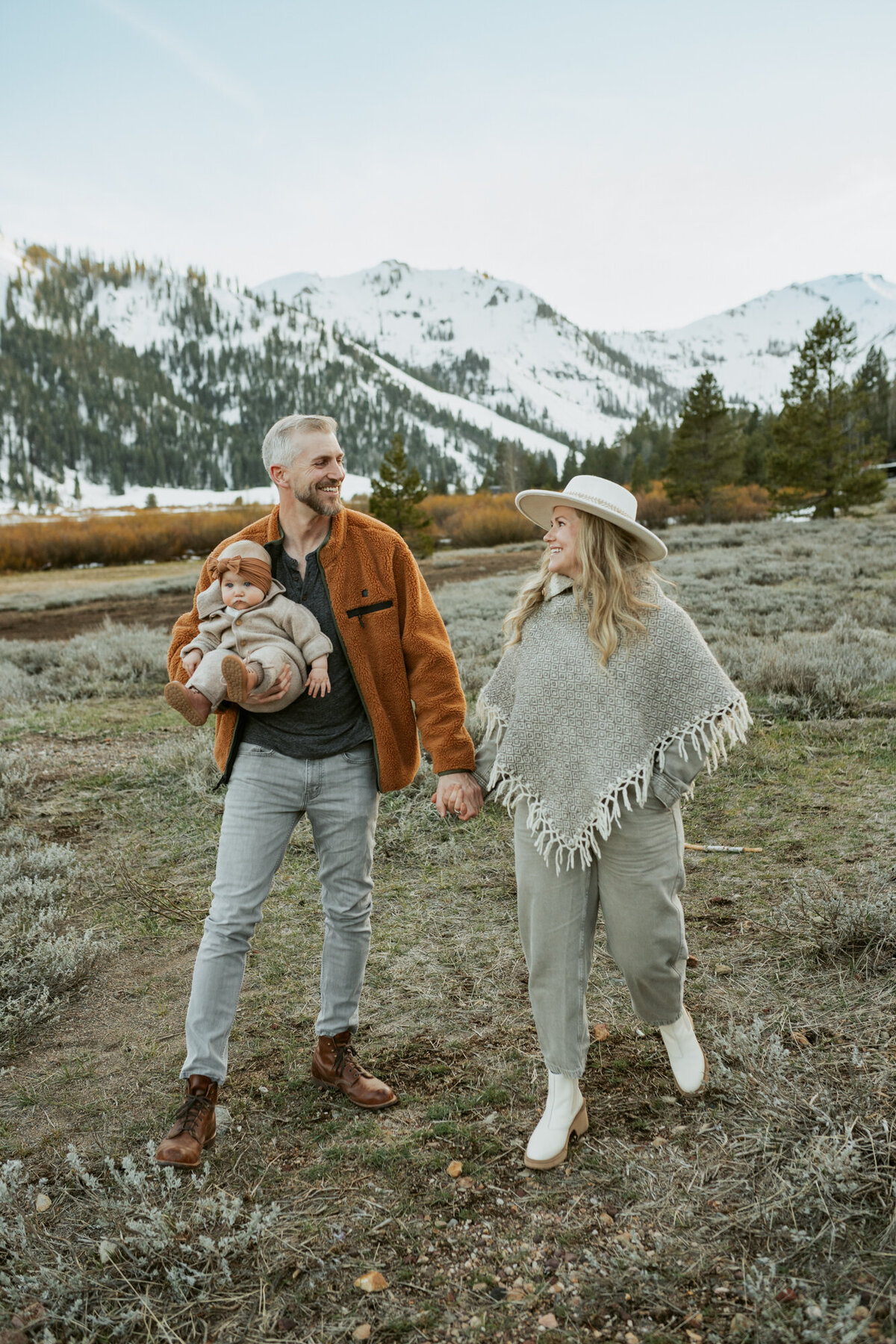 Lake Tahoe-Family-Photographer-14