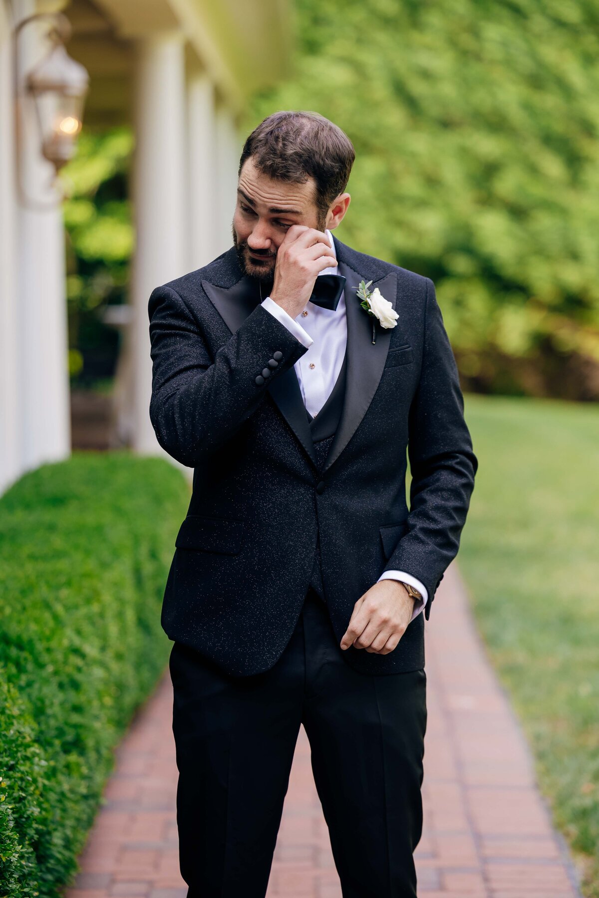 Groom-76 (2024-09-07T03_11_35.284)
