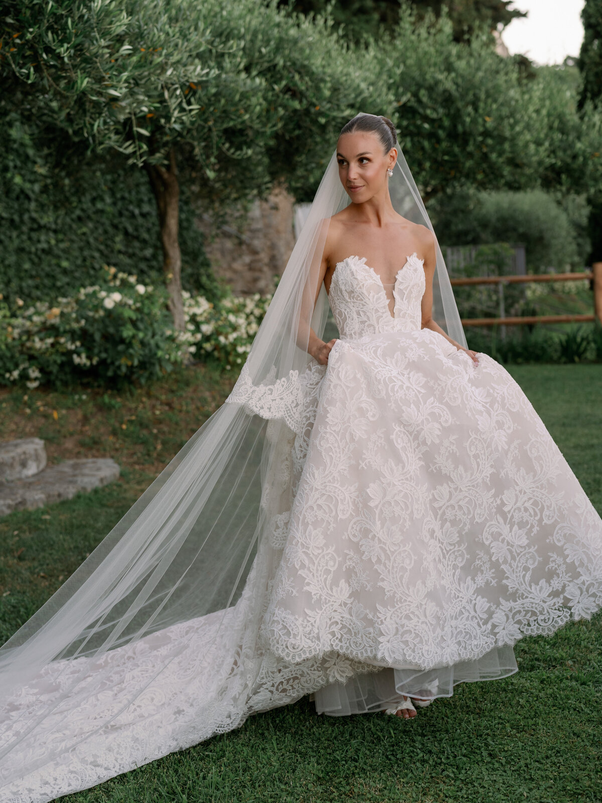 Luxury Wedding In Ravello by Destination Wedding Photographer Liz Andolina43