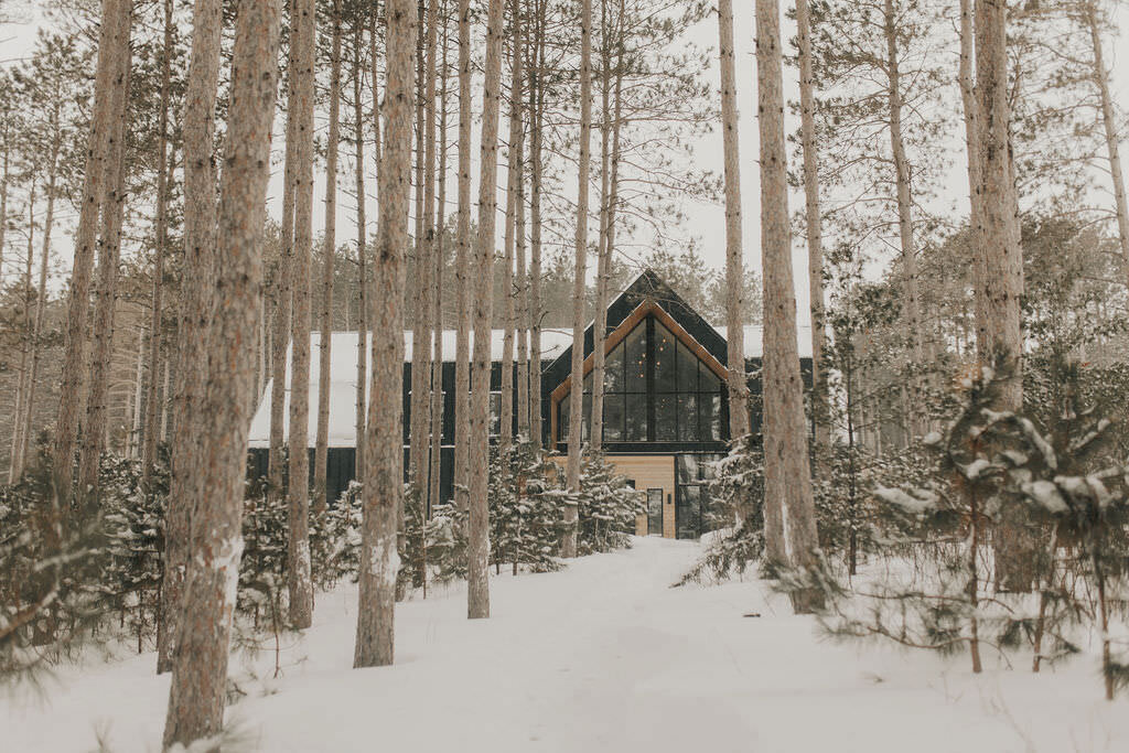 Pinewood Events - Minnesota Modern Nature Inspired Venue - Winter @simpleescapephoto - 1