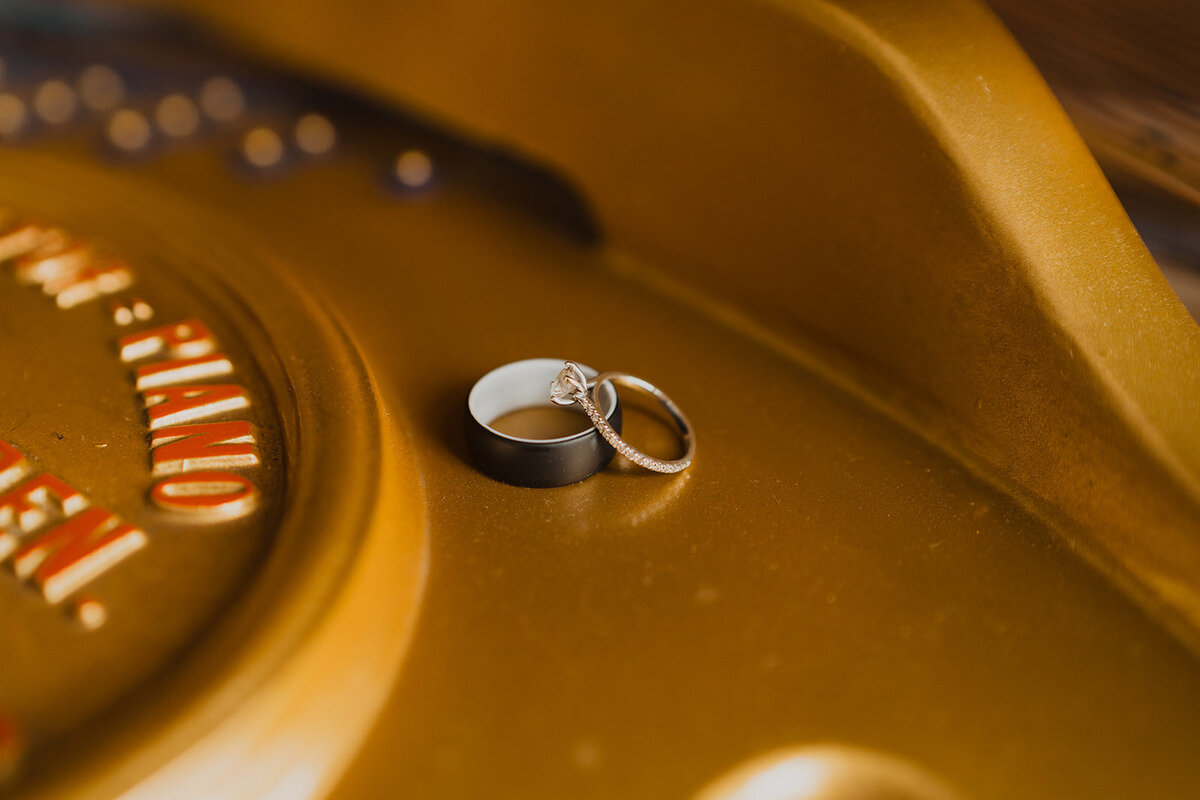 Edinburgh-Scotland-Elopement-Photographer-OneofTheseDaysPhotography-L&N-49
