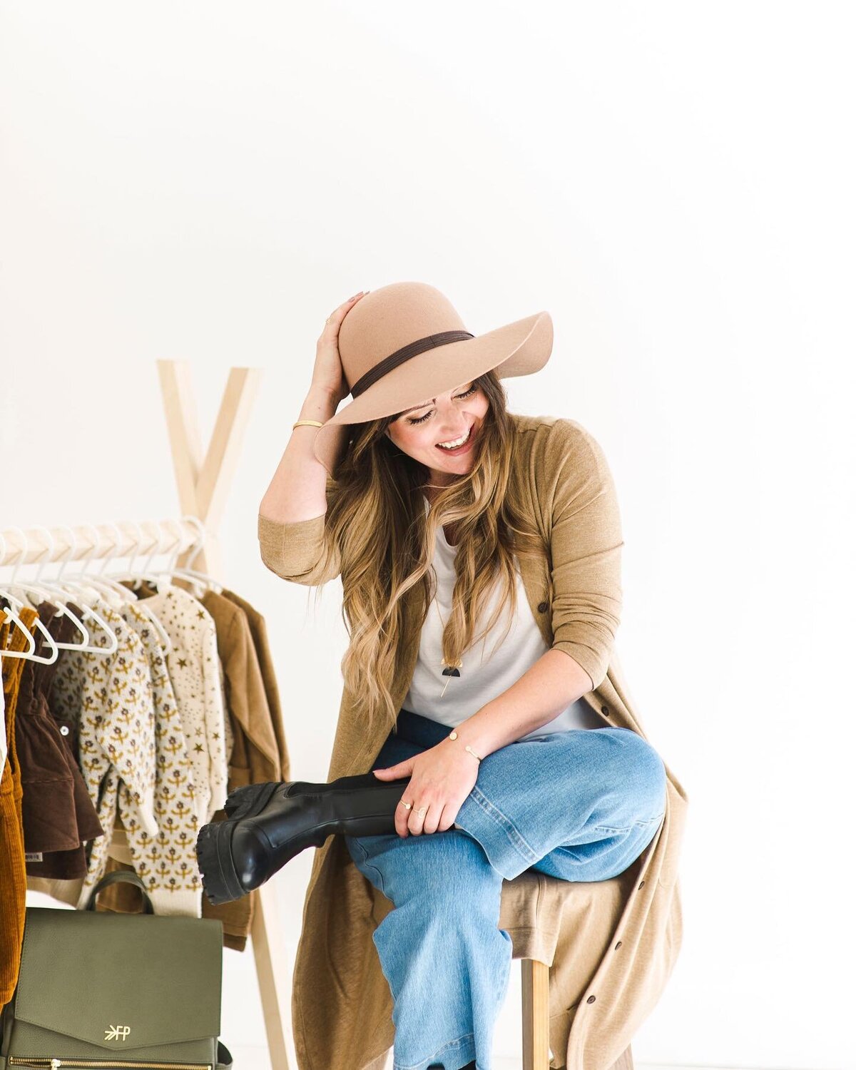 Showit-Template-Personal-Brand-Photographer-Elizabeth-McCravy-Reg-149