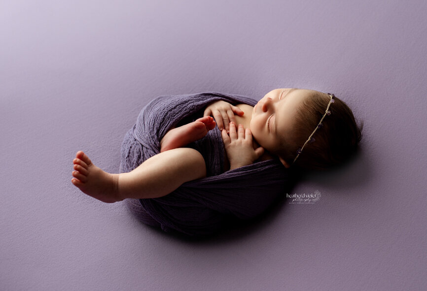 Indianapolis newborn photographer, newborn photography in Lafayette IN, newborn photographer near me, newborn portrait studio