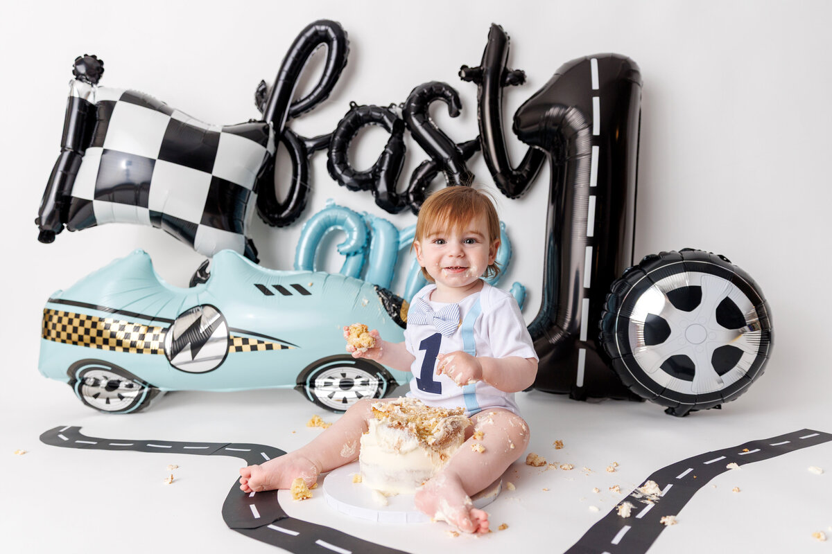NA002CakeSmash110