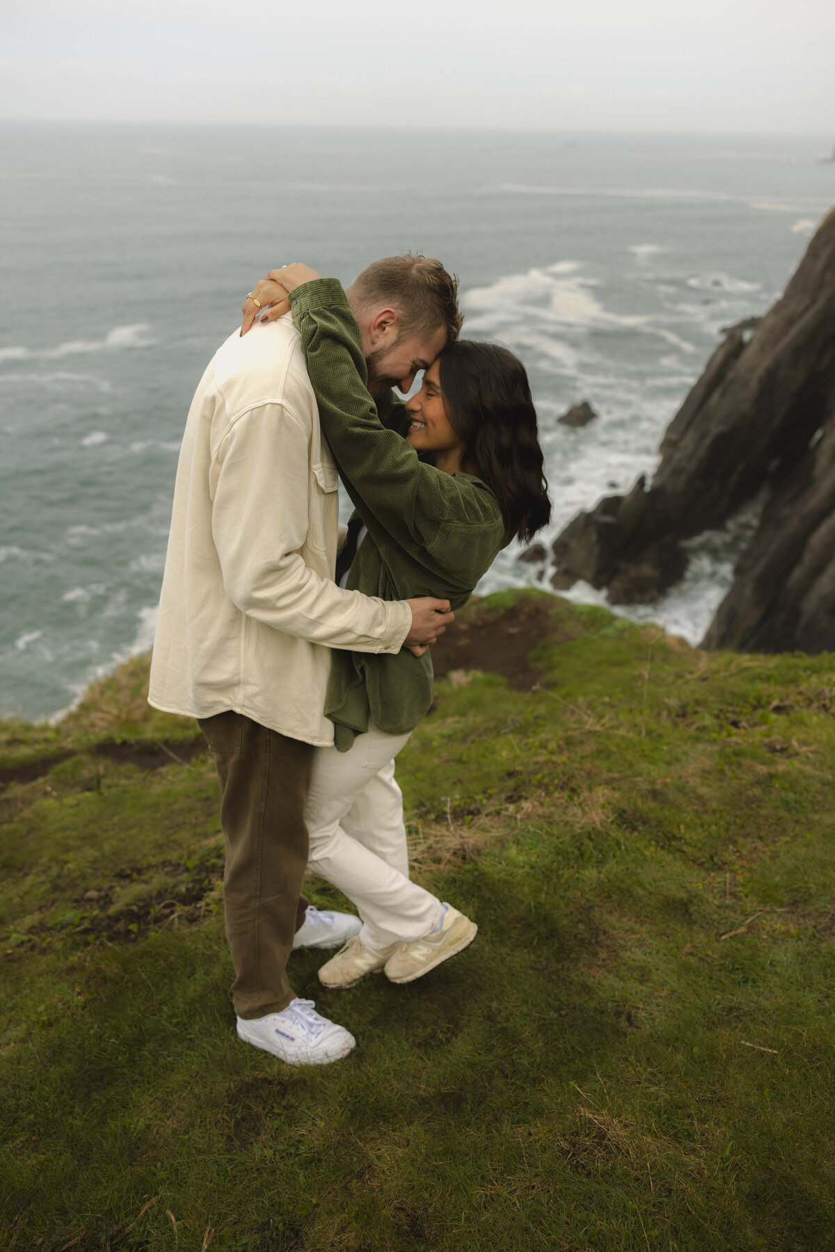 CannonBeachCouple-48
