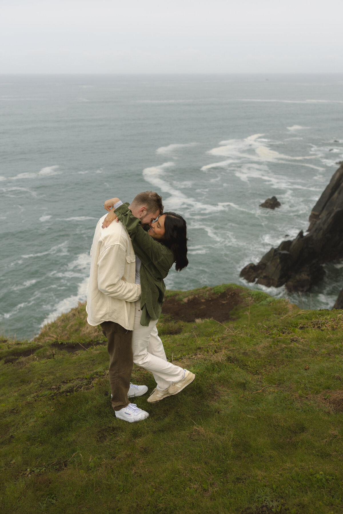 CannonBeachCouple-41