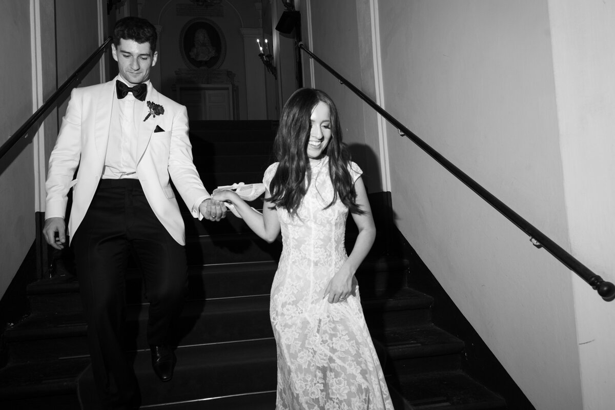 Cacie_Carroll@CacieCarrollPhotography_KriziaandNick_WeddingDayatVillaDurazzo_SantaMargheritaItaly-1419