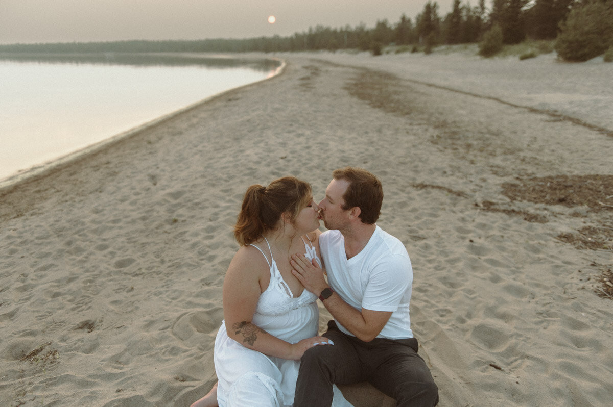 Belle and Alex E Session Sneaks-23