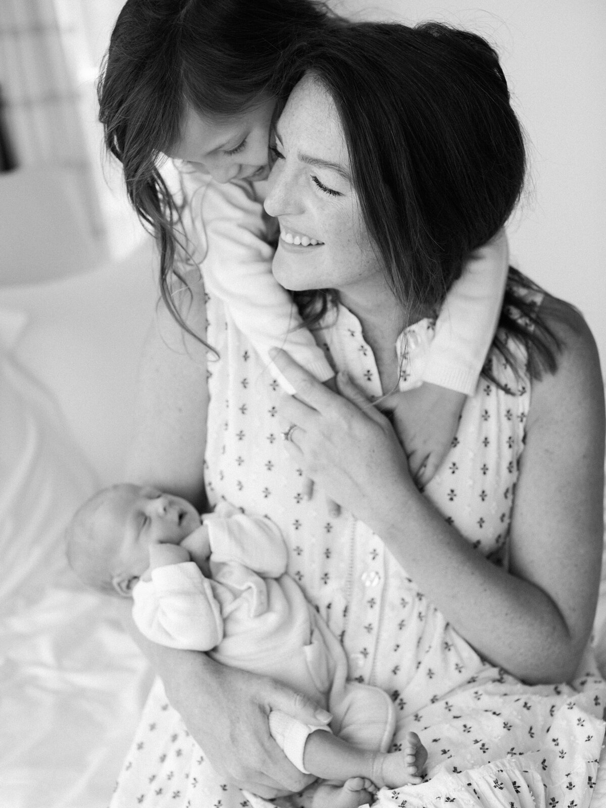 timeless-newborn-photos-charlottesville-va-amy-nicole-photography-0013