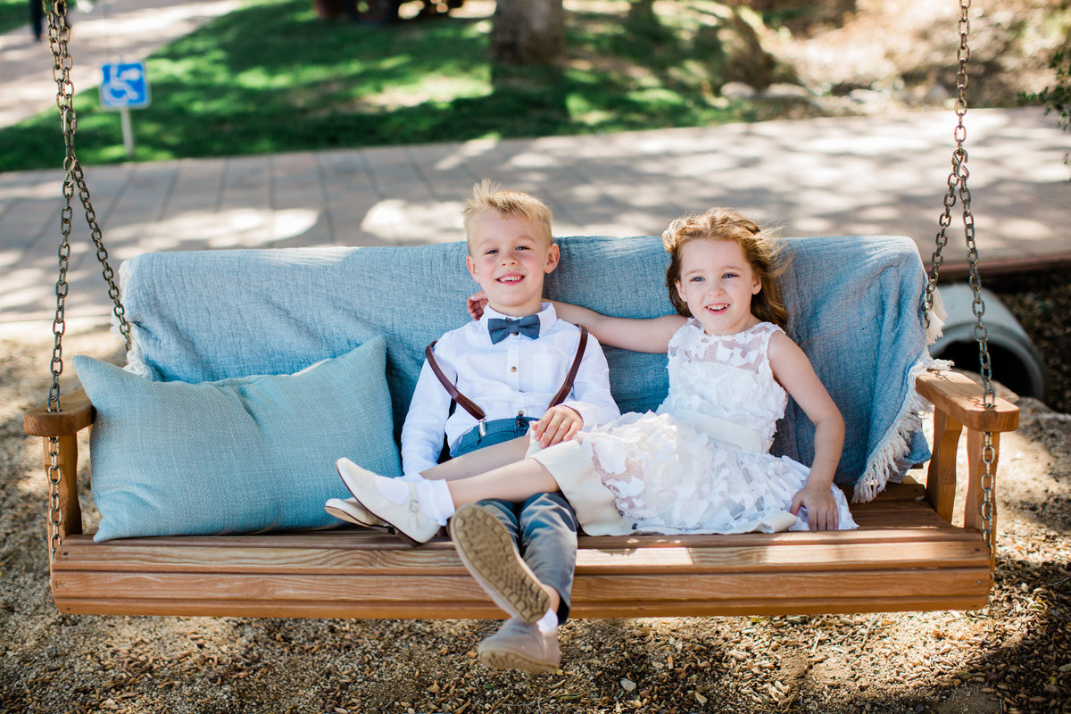 Paige & Thomas are Married| Circle Oak Ranch Wedding | Katie Schoepflin Photography211