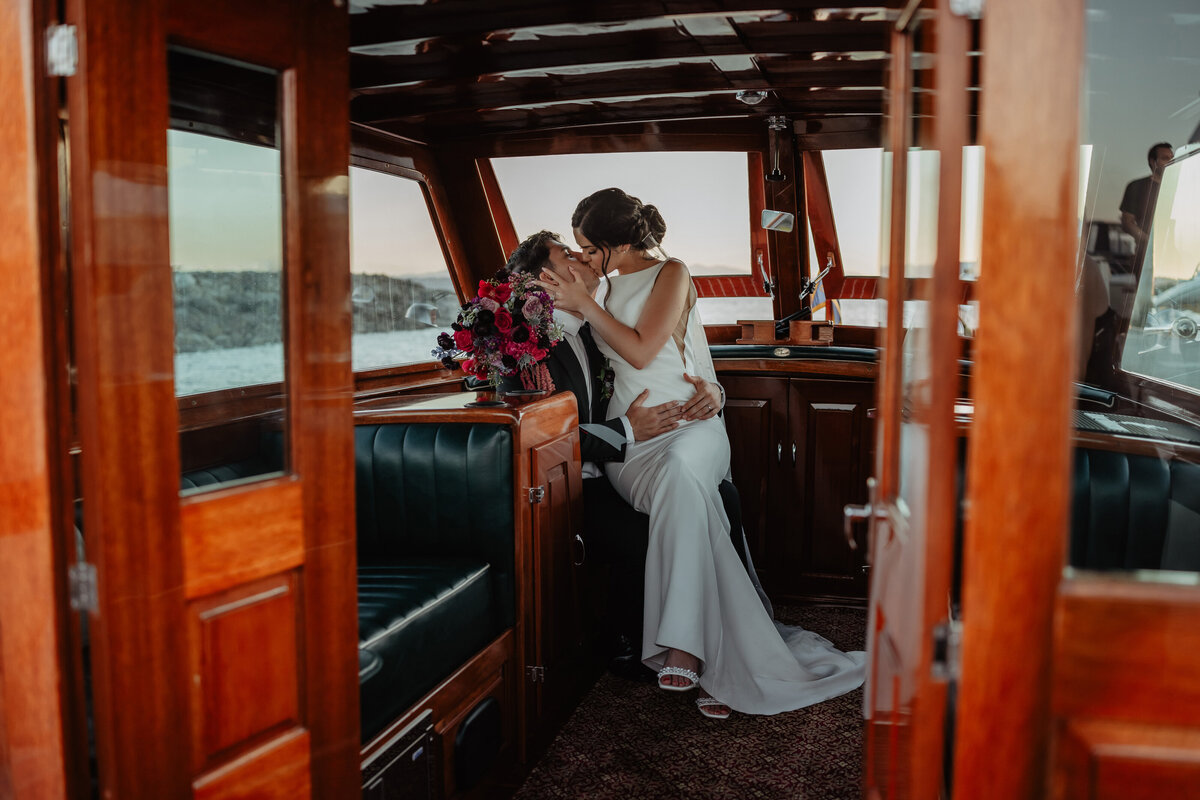the-muse-whiskey-bar-wedding-720