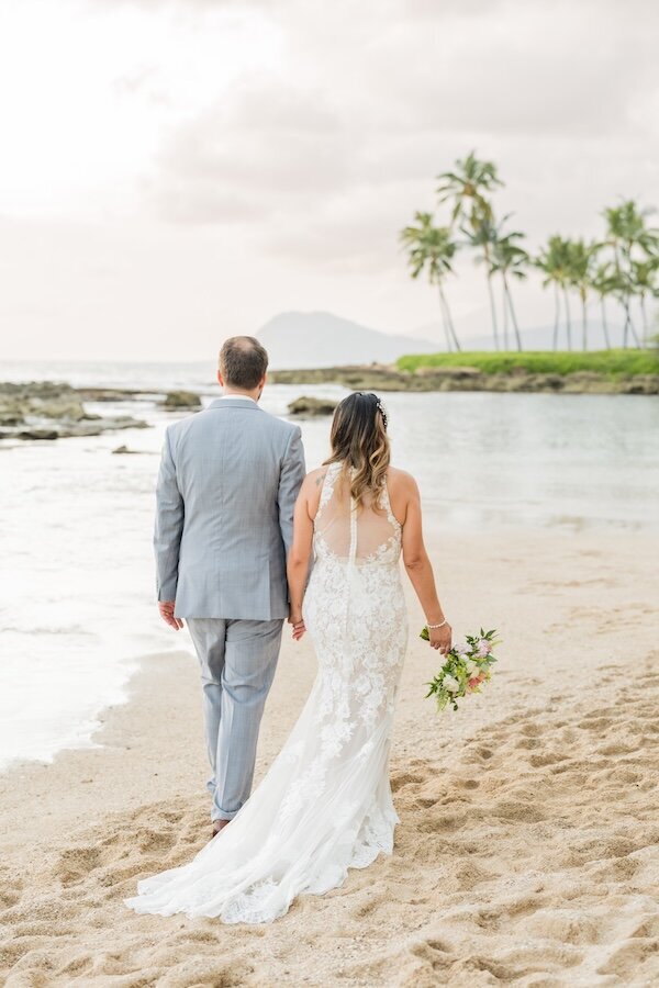 Honolulu vow renewal Hawaii