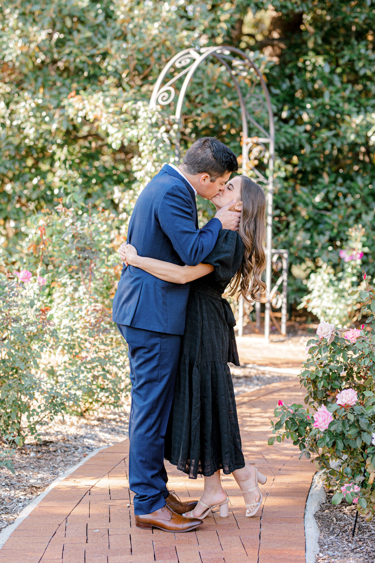 Annie & Logan's Engagement Session at The Dallas Arboretum | Sami Kathryn Photography | Dallas Wedding Photographer-6