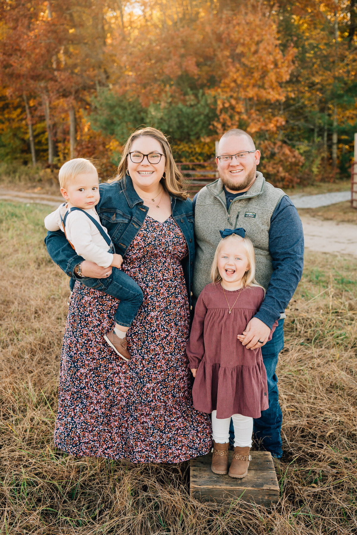 Connecticut Family & Newborn Photographer | Canton, CT -1