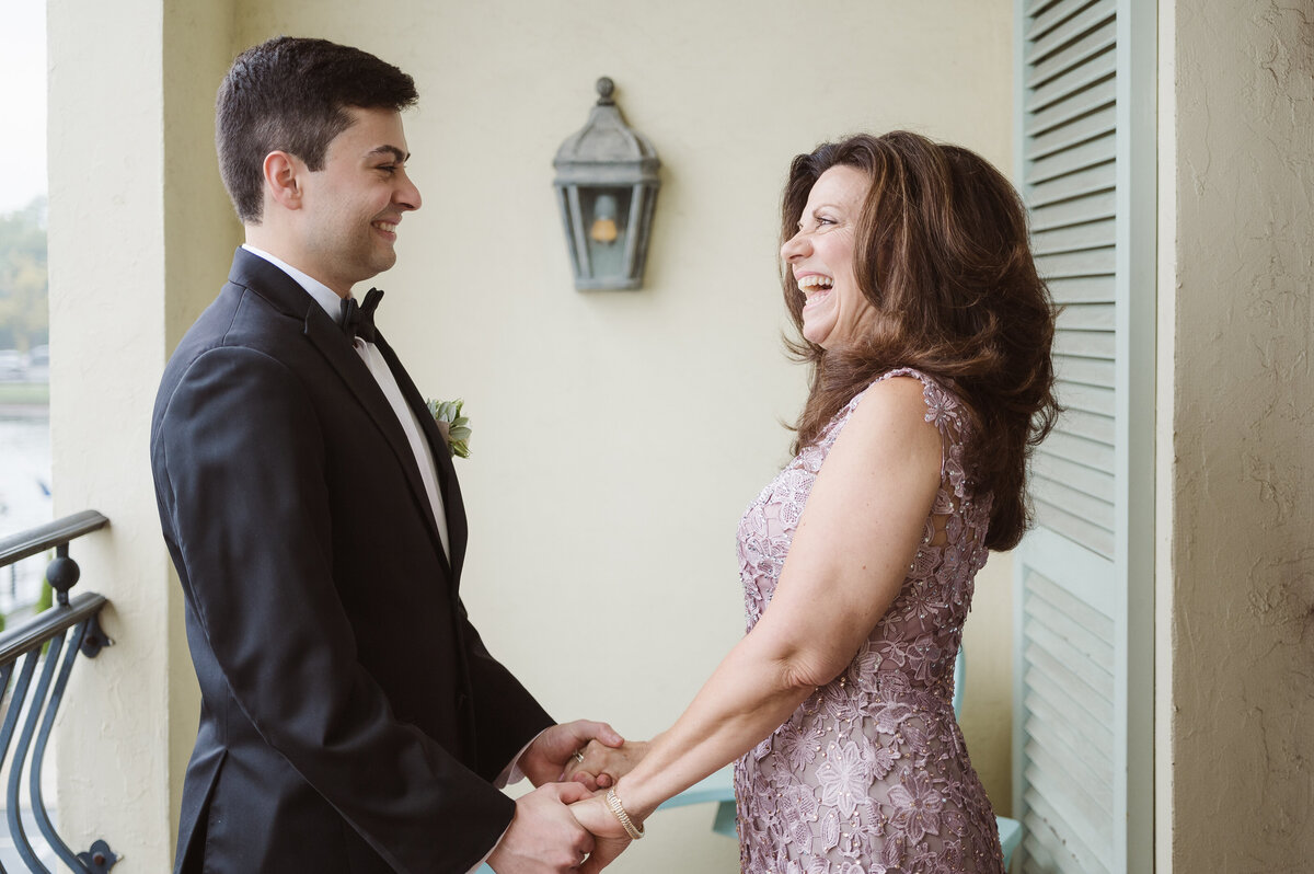 delamar-greenwich-harbor-hotel-ct-wedding-by-suess-moments-nj-photographer--4007