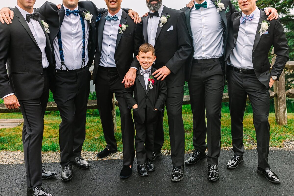 Modern_Black_Tie_Rainy_Summer_Wedding_Spruce_Point_Inn_Maine_Photography_0049
