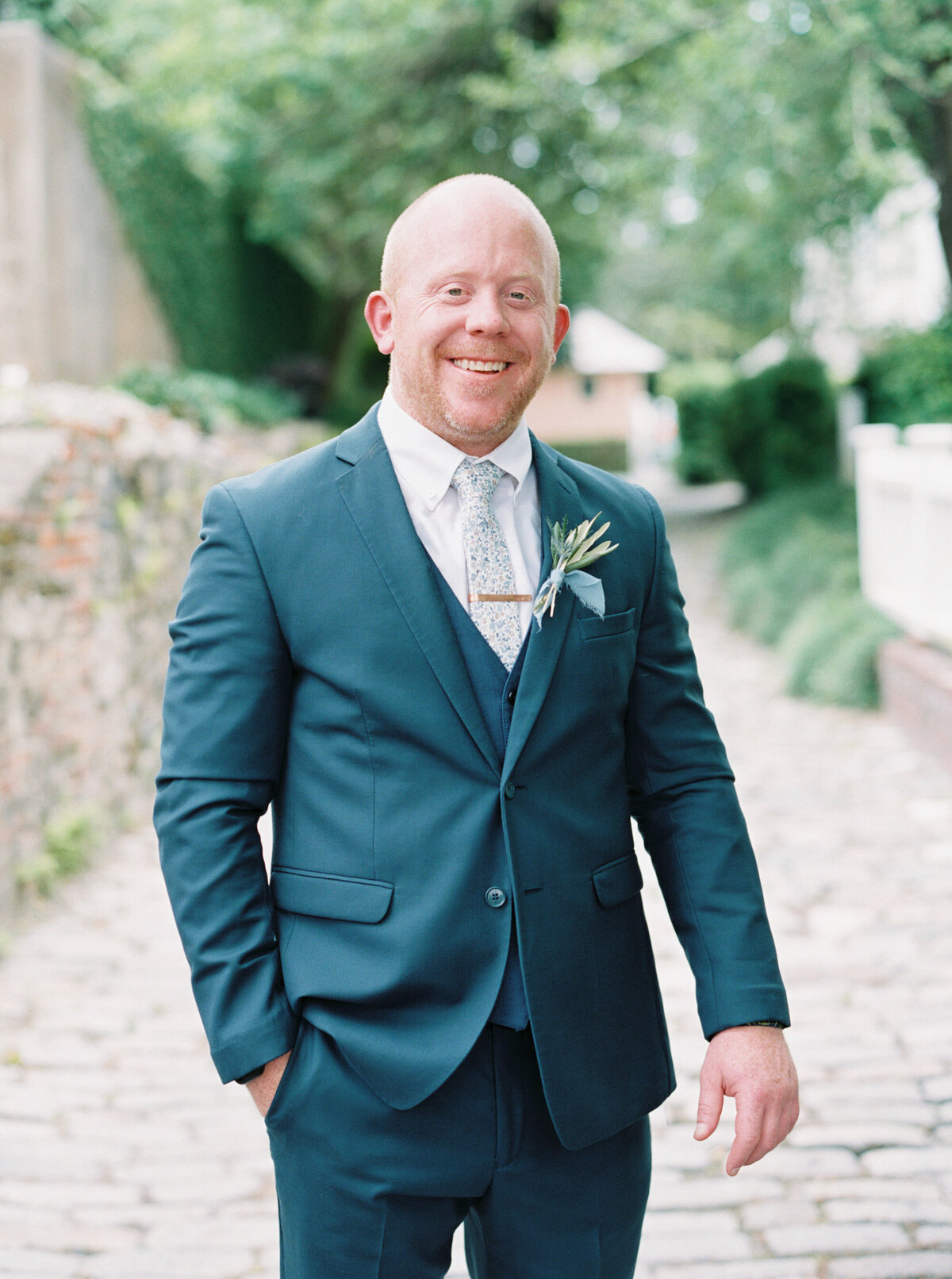 Emily March Photography Wilmington, North Carolina and Destination Wedding Engagement Photographer Heirloom Photography for Memorable Gatherings Light Airy Sentimental Imagery Images Weddings WeinsWedding_0205