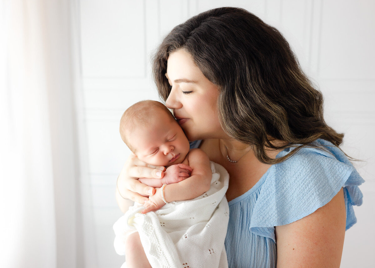 Savannah-newborn-photographer-59