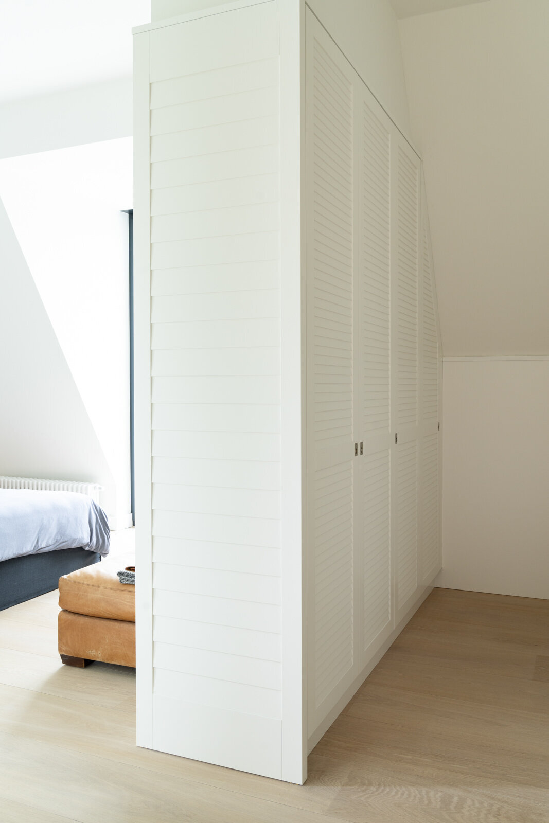 Ankleidezimmer-Schreinerei-Berlin-Adam-Innenausbau-4