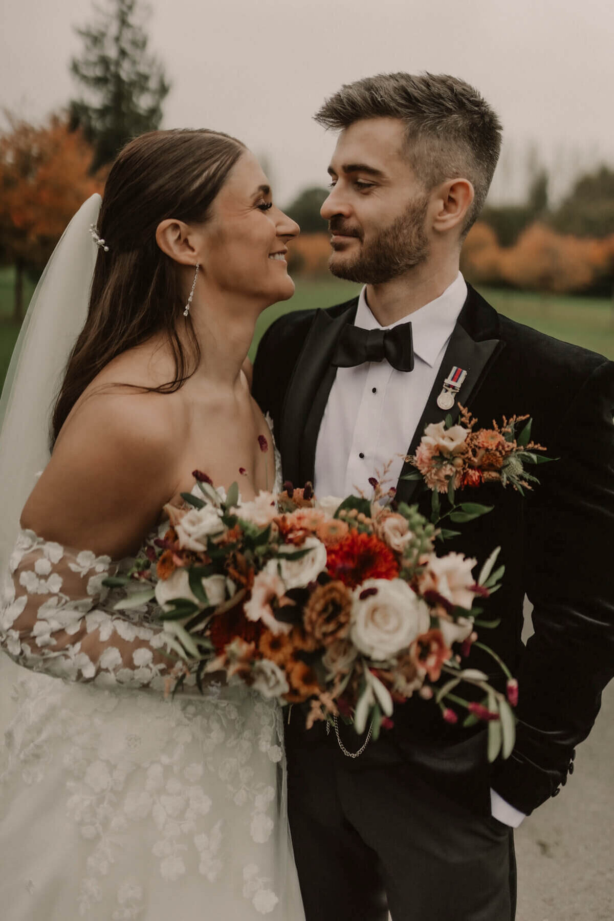 Carrie-Hampton-Court-House-Wedding-Flowers-Issy-And-Bella-Florist-Herefordshire24