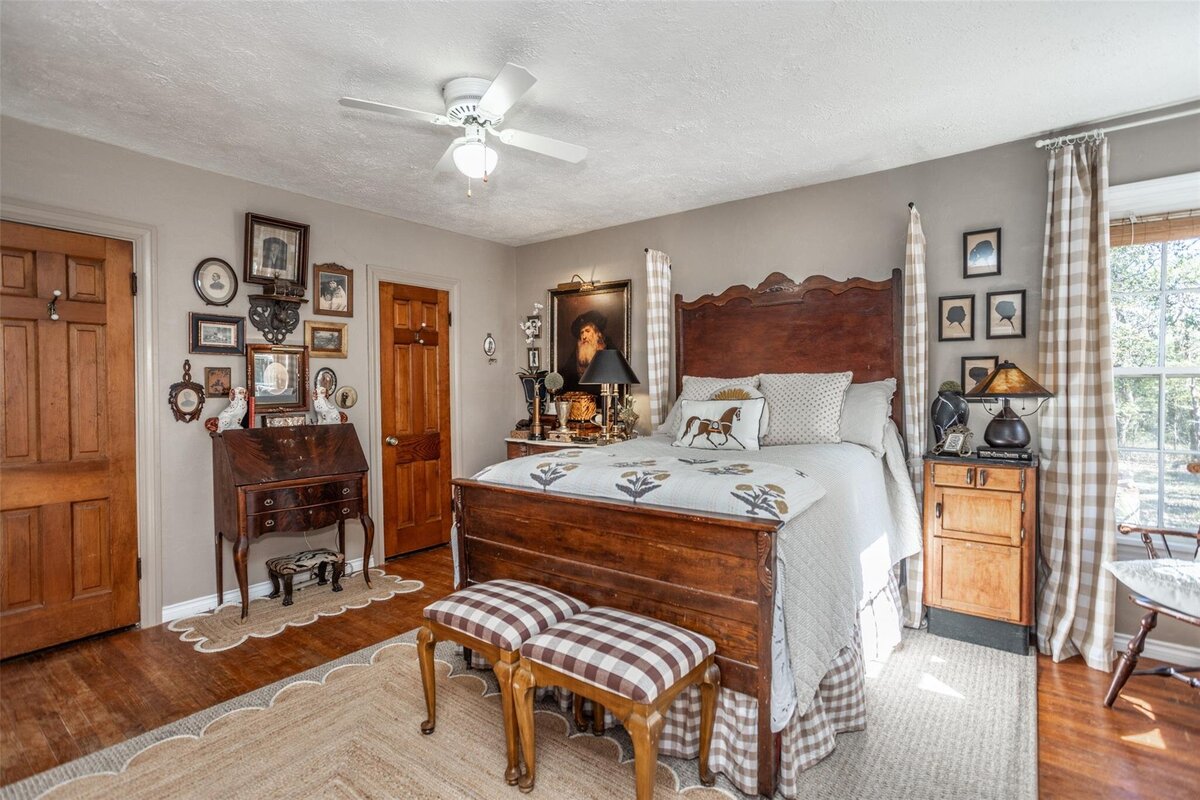 Home on 16 acres for sale in Collinsville, Texas 