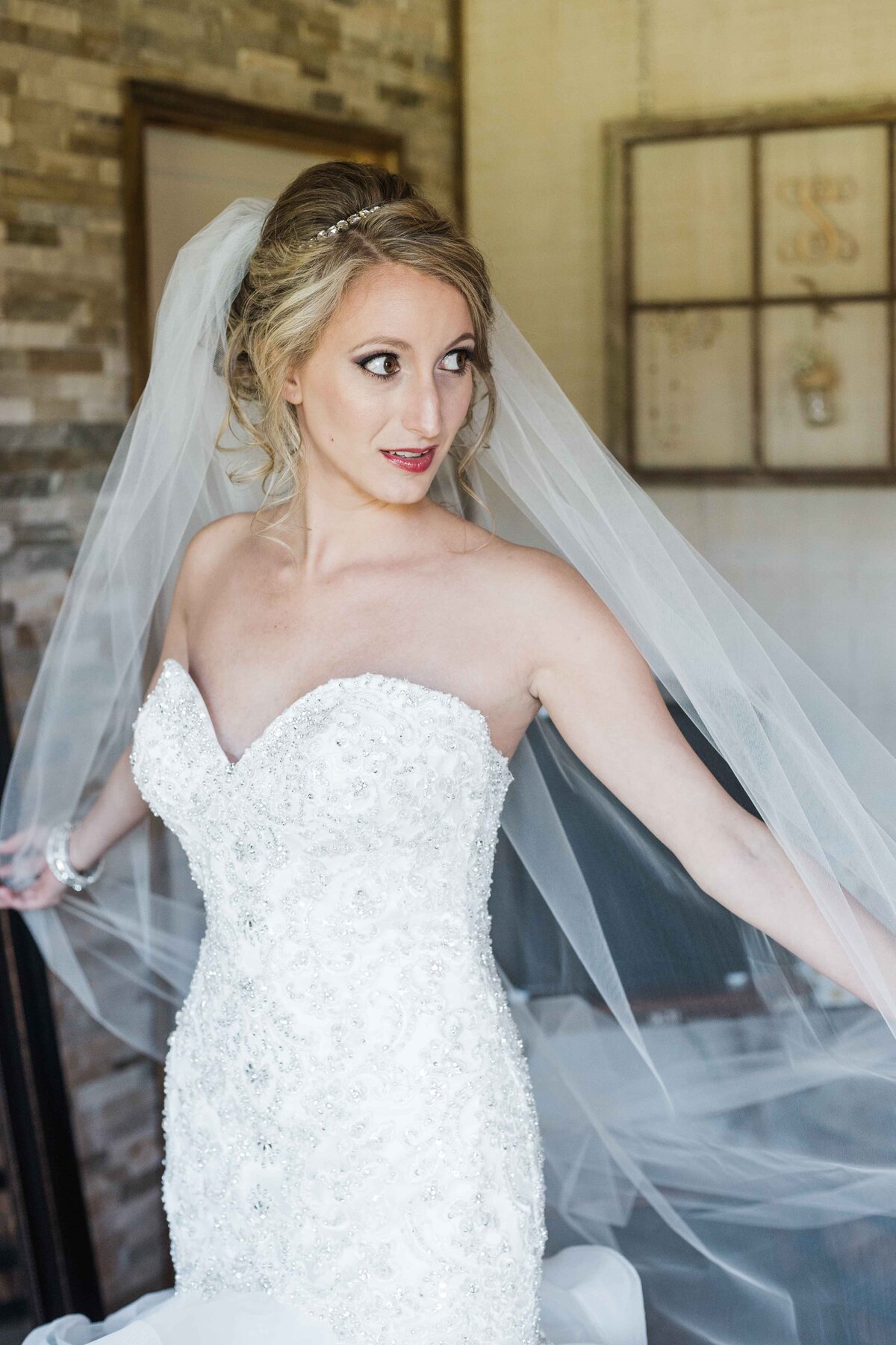 BrideGettingReady