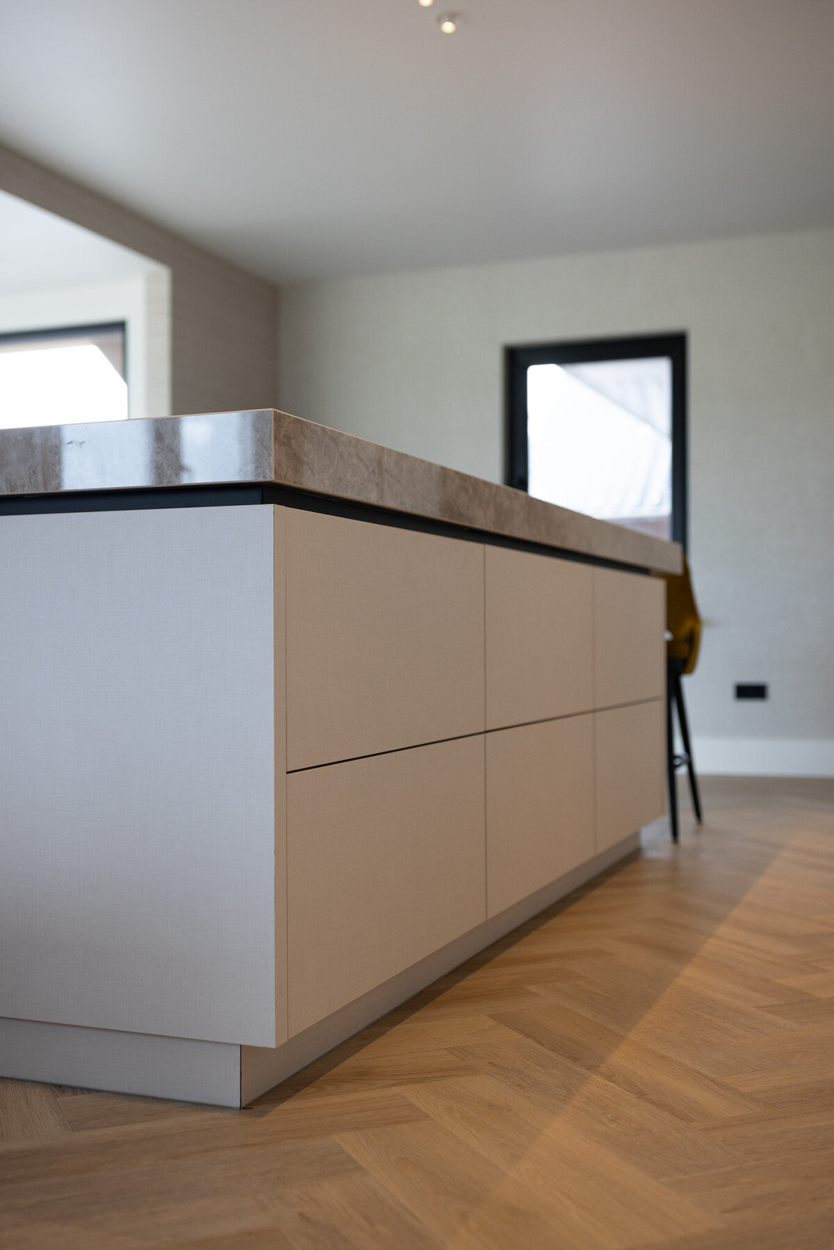 20231103-123936-PUUR-THEPLACETOBIBI-3M5A9683-LR