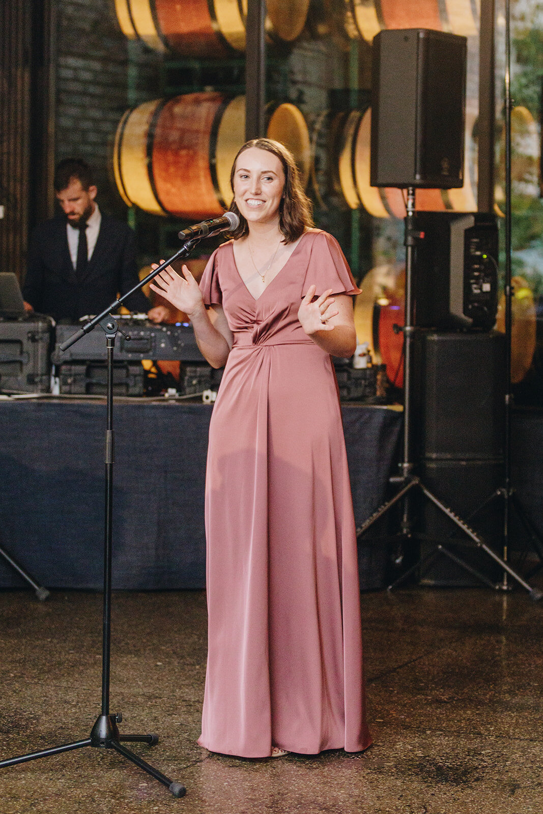 RV_Brooklyn_Winery_Wedding_Wild_Sound_Photography_2E3A0123