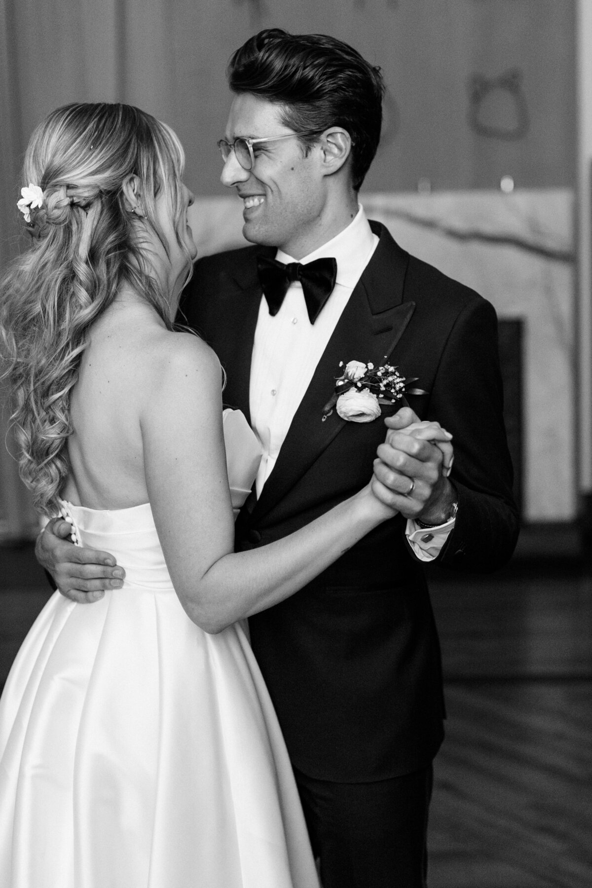 ChantelleRyan-Wedding-BW-599