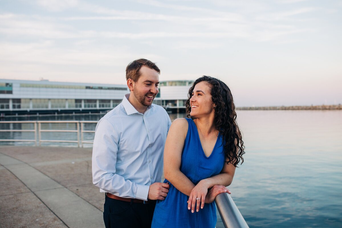 Lakeshore-State-Park-Engagement-Photos