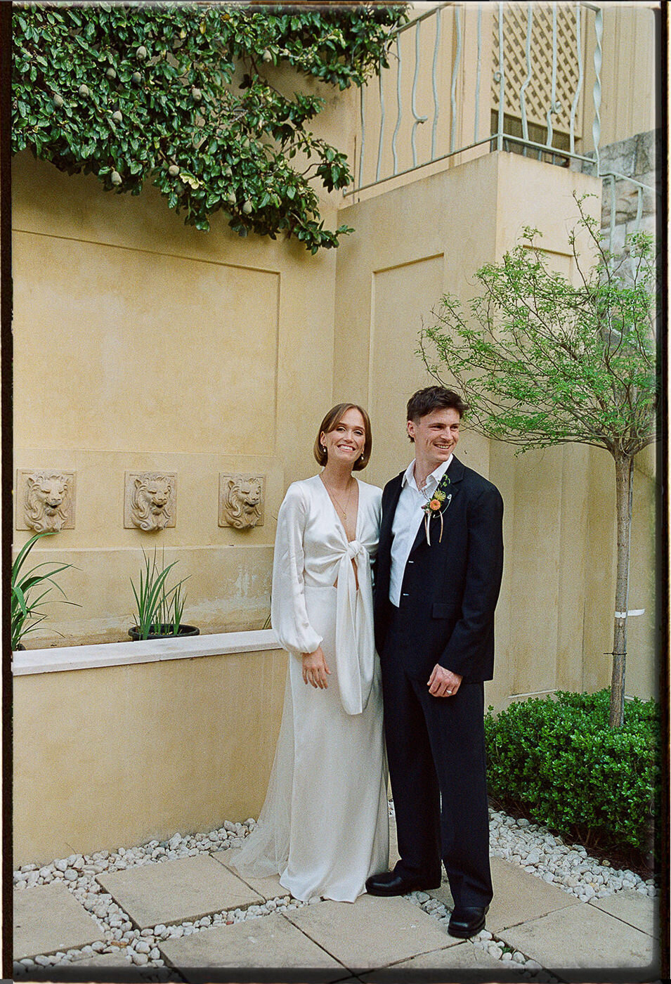 Three Blue Ducks, sydney wedding Film photography-14