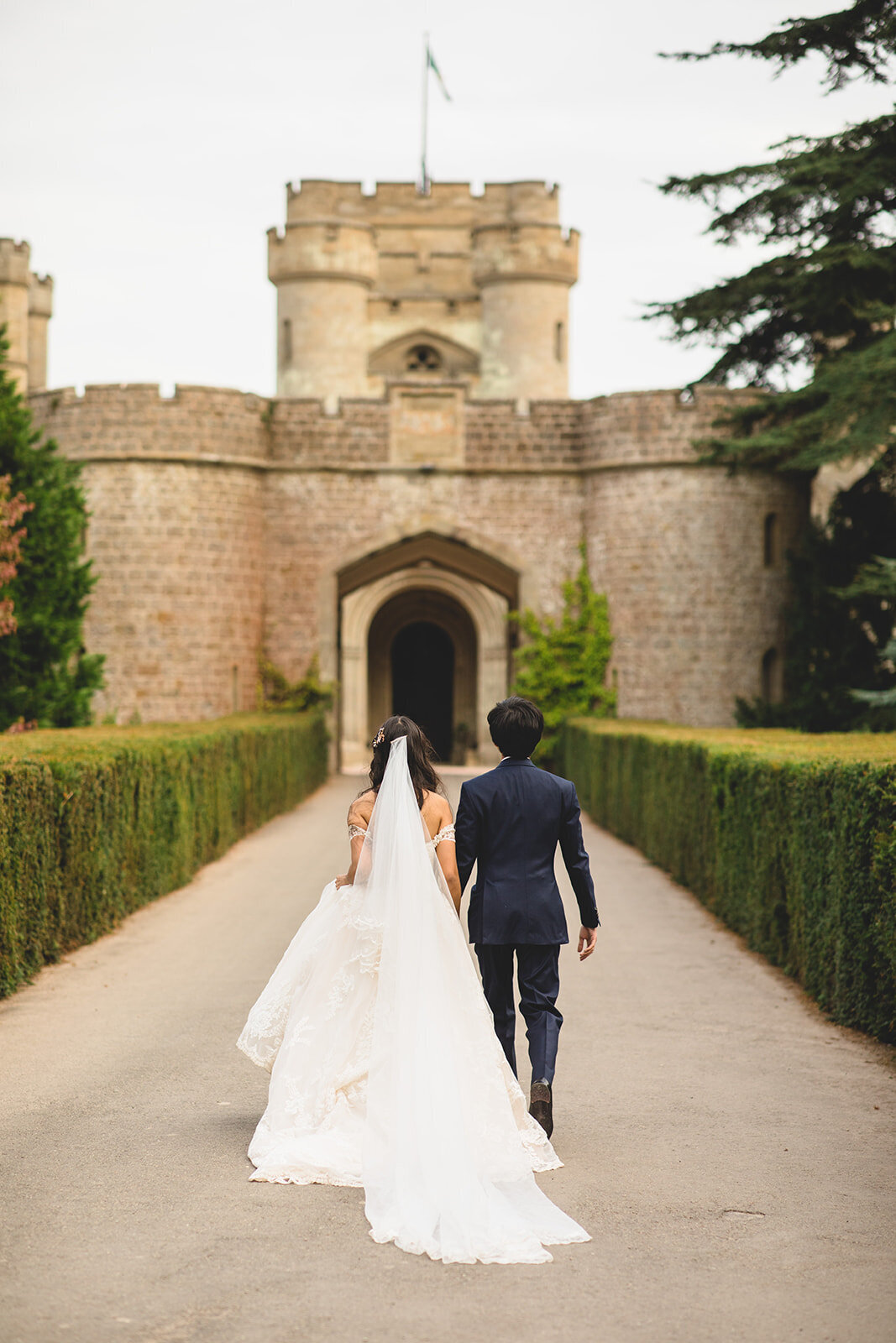 eastnor-castle-wedding-photographers-391
