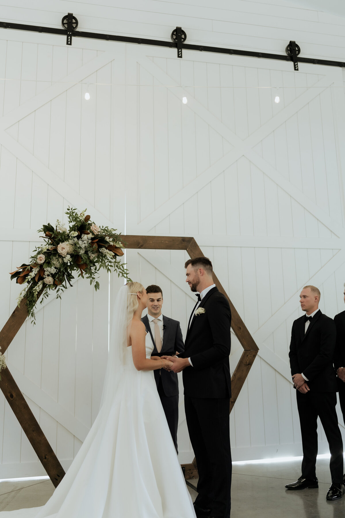 pile-wedding-654