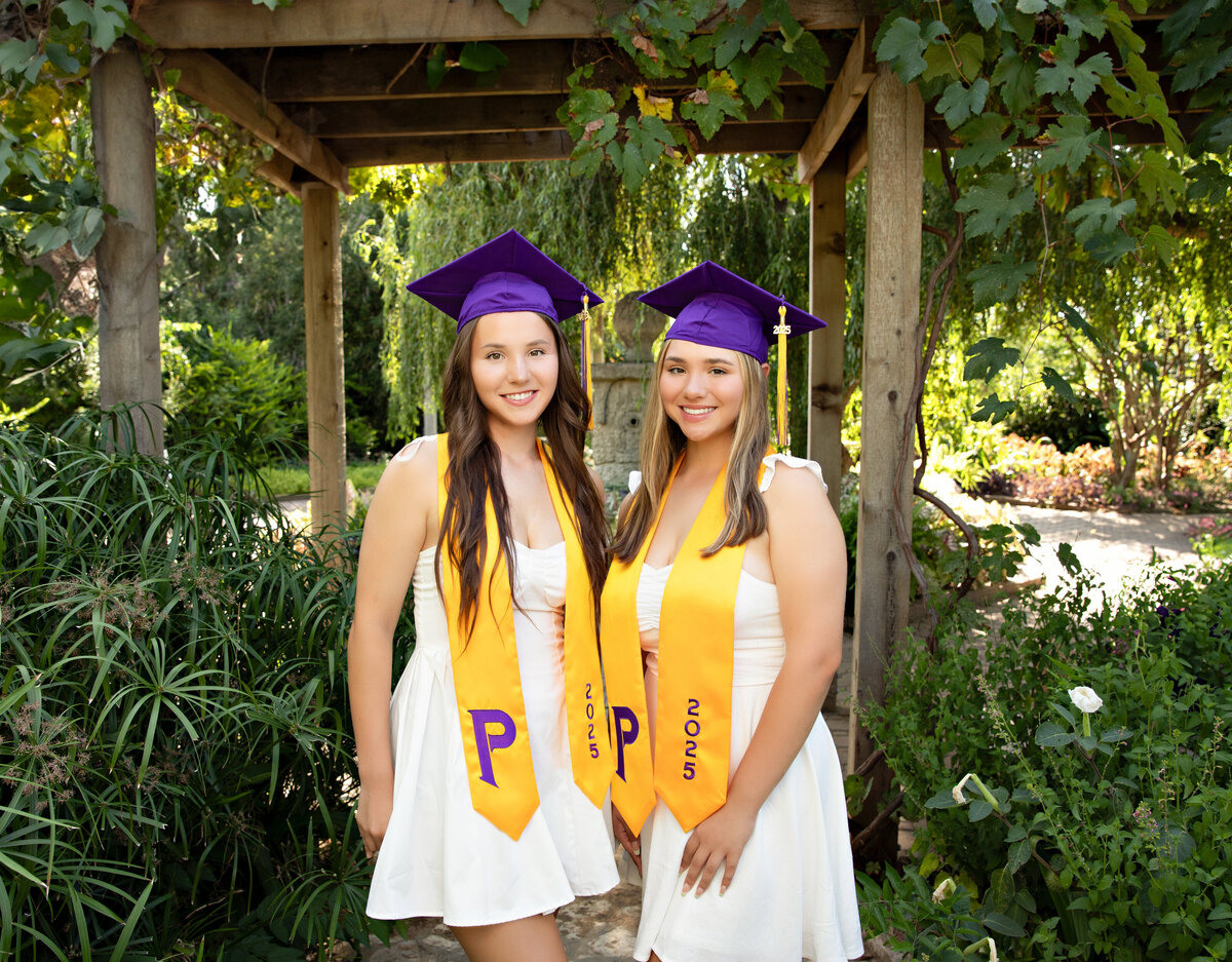 EvaMaganaPhotographysgradgraduationseniorportraitsgraduationportraitsgirlfirstbirthdayphotography (103 of 9)
