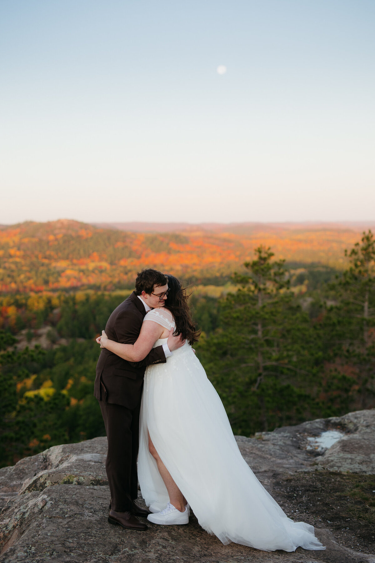 Upper-Peninsula-Elopement-Sugarloaf-101824-SparrowSongCollective-Web-91