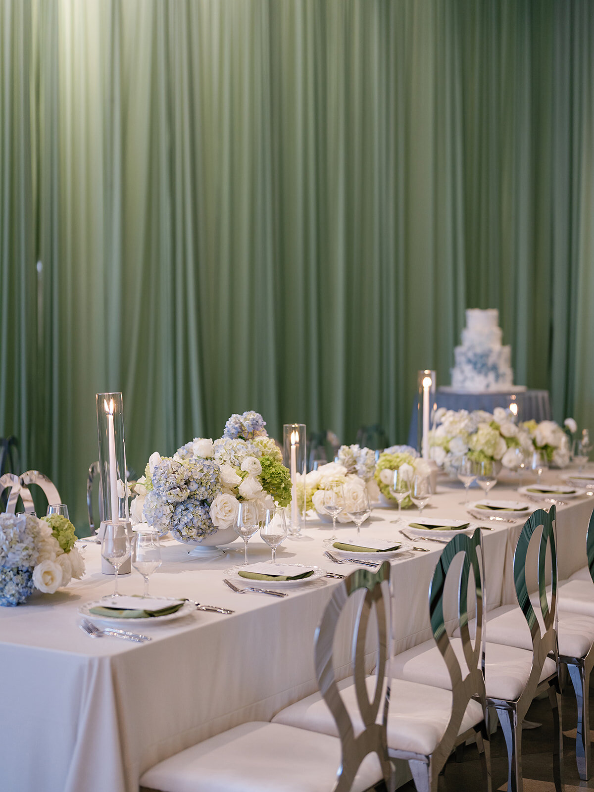Modern-spring-wedding-reception-blue-green-aria-las-vegas (1625 of 2547)