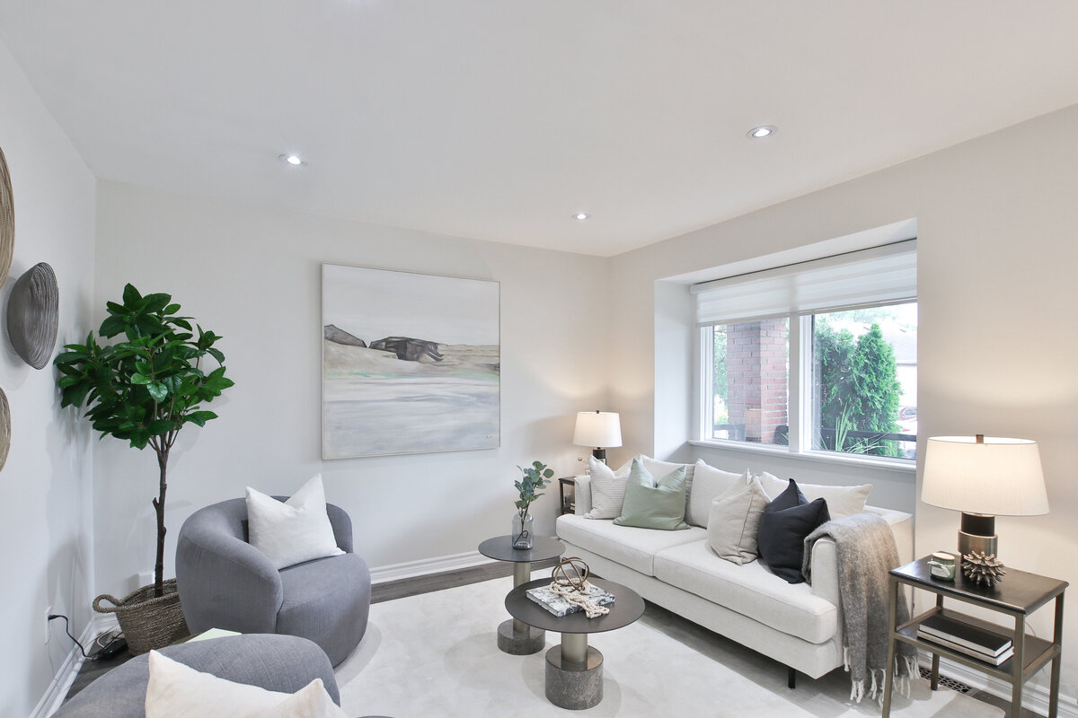 006_Living Room