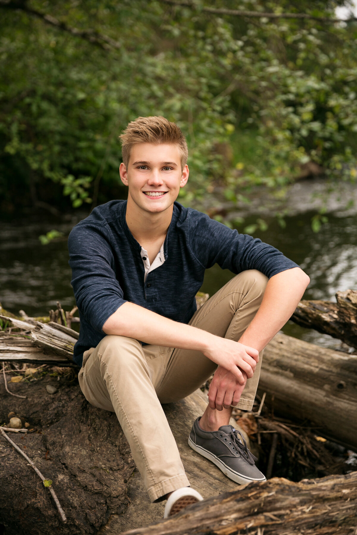 issaquah-bellevue-seattle-senior-guys-pictures-nancy-chabot-photography-12