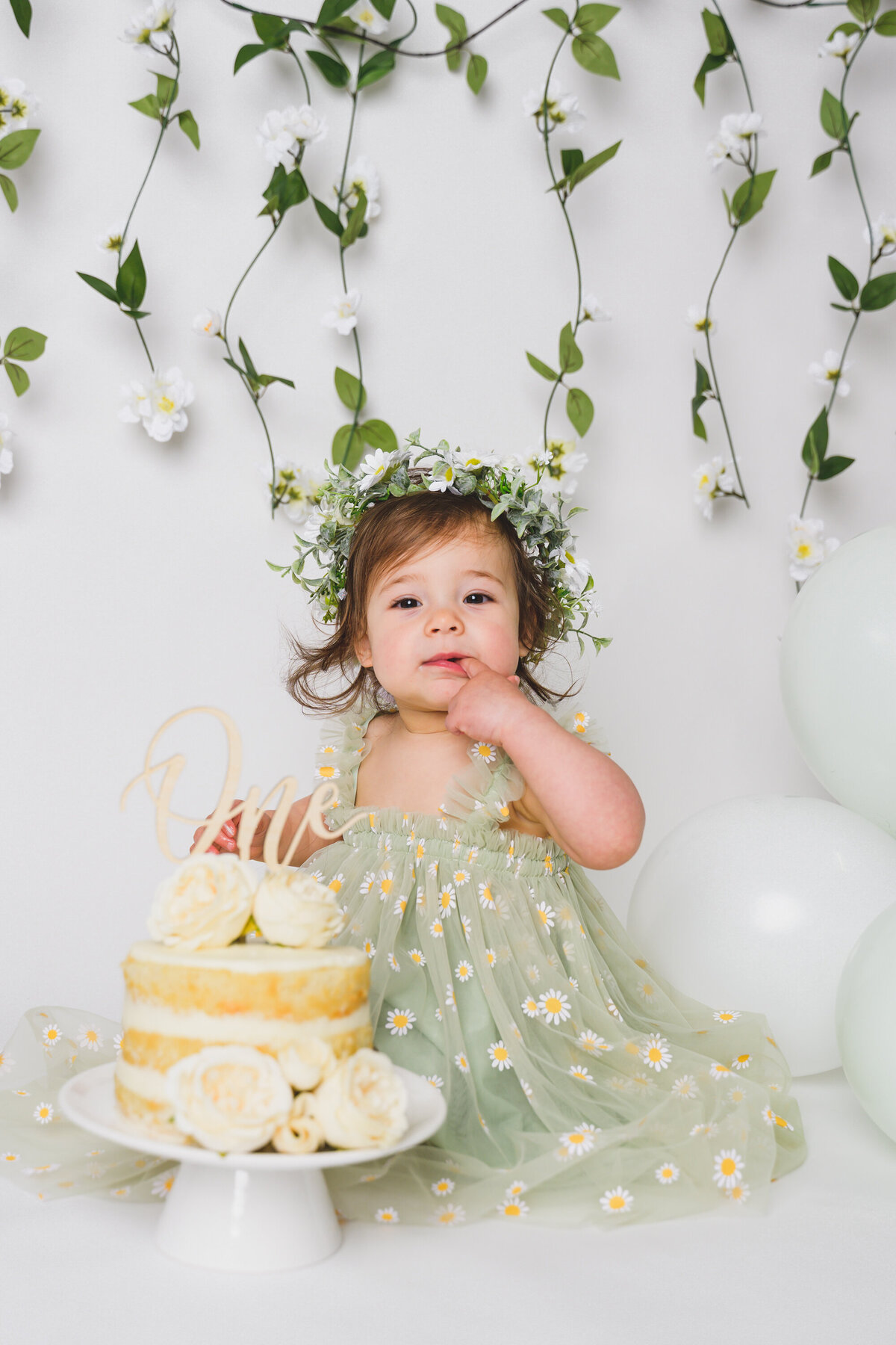 MIniAnna2023-KristineDeAnda-CakeSmash-54433000