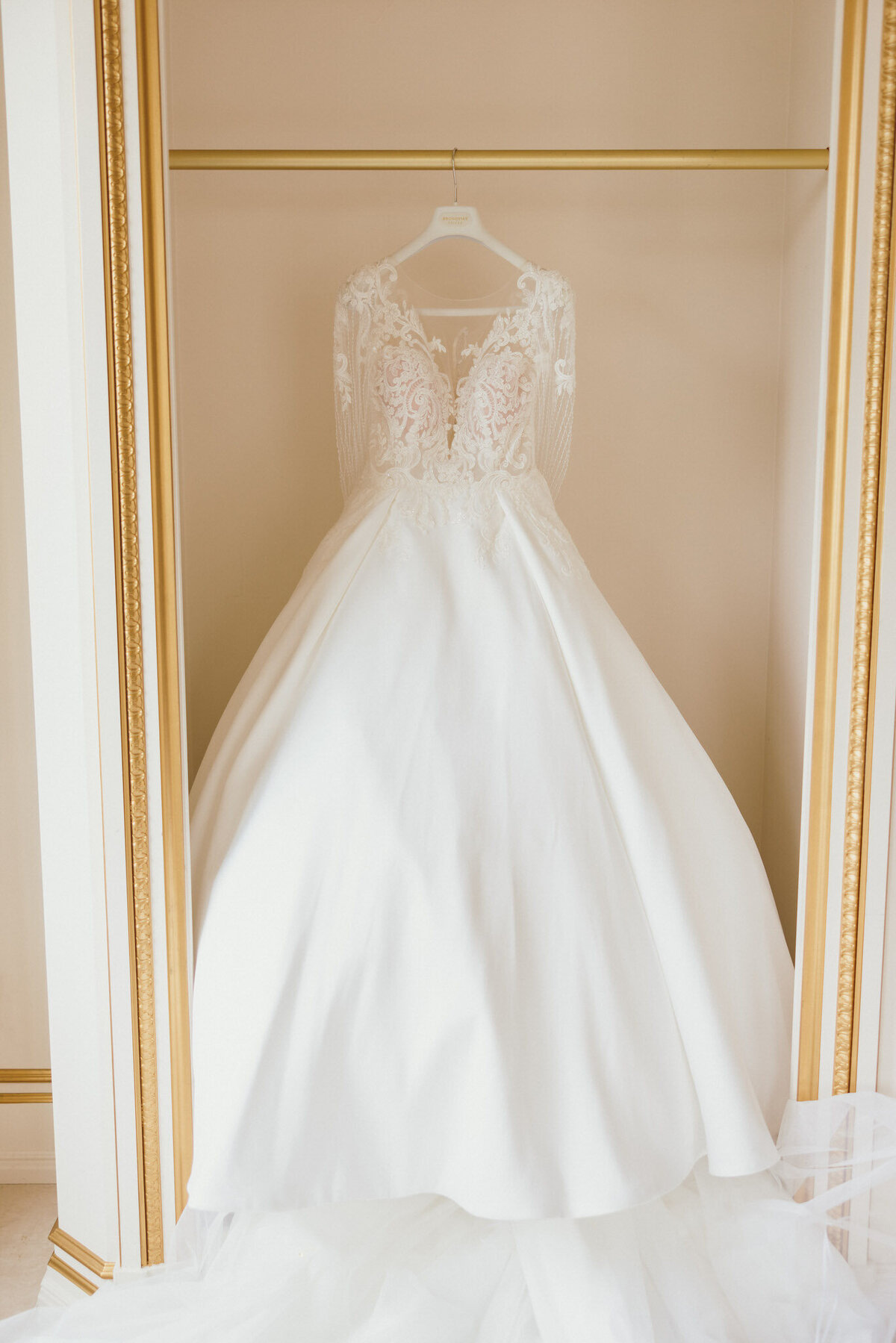 250613-Laura&Alex-Wedding-TheLegacyCastle-PomptonPlains-NJ-Previews-Web-10