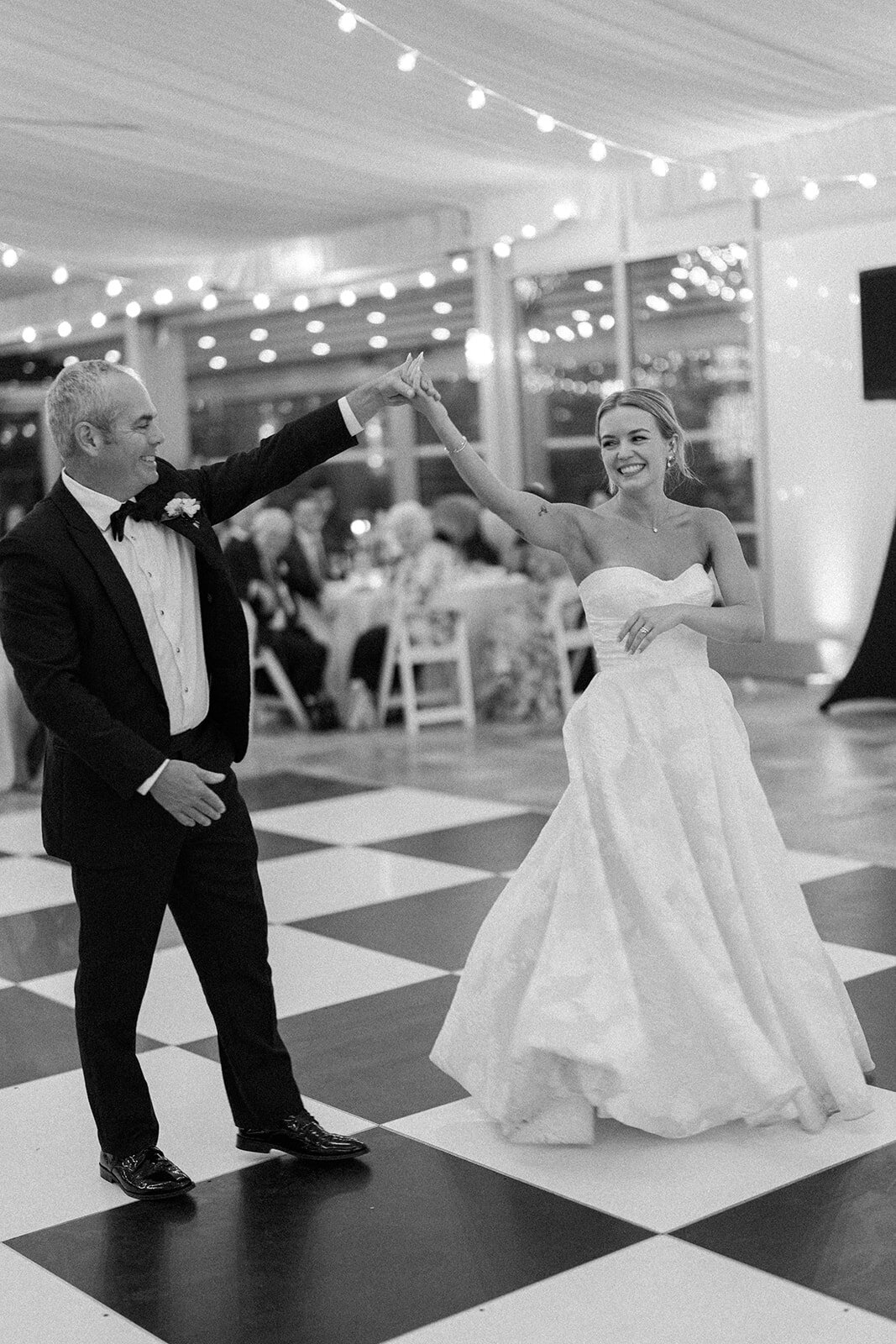 ian-rempel-photography-courtney-charlie-wedding-photos-1156